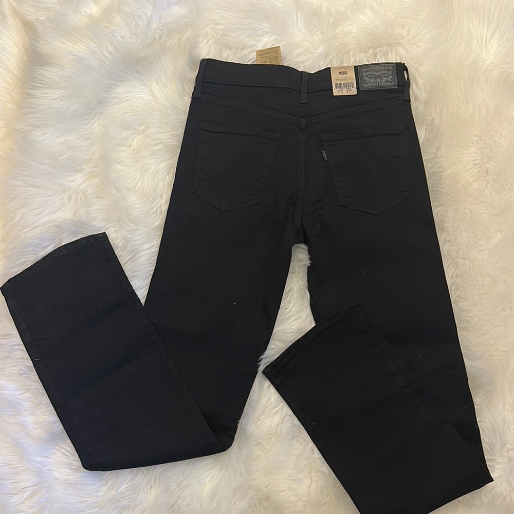 LEVIS 314 SHAPING STRAIGHT LEG JEANS SIZE: 29